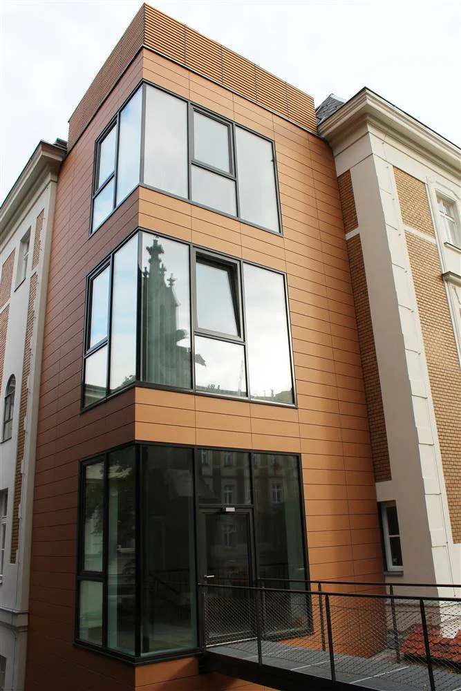 Building post-intervention: 11_Ka7_akp_Zubau Keramikfassade_nach Sanierung.jpg