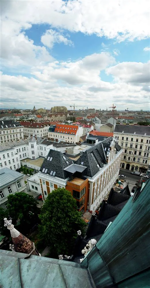 Building post-intervention: 12_KA7_akp_Zubau Keramikfassade_nach Sanierung.jpg
