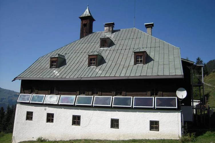 Solution pre-intervention: pre_intervention_roof_01.jpg