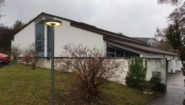 Building pre-intervention: est prima.jpg