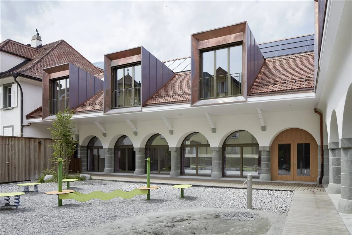Building post-intervention: kindergarten-calandastrasse-005_3.jpg