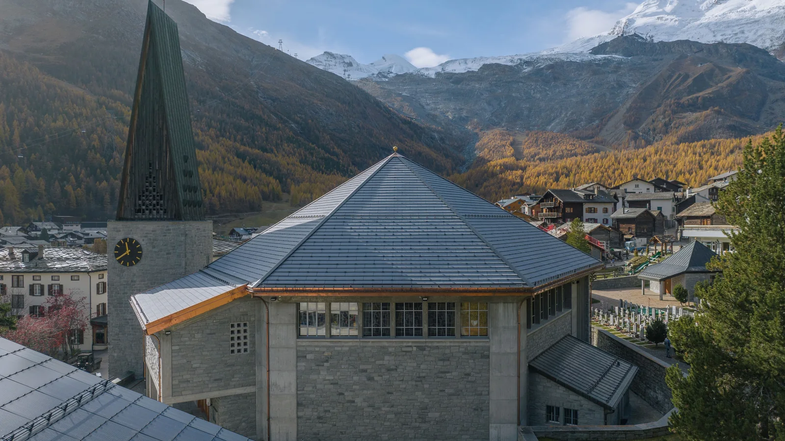 Building post-intervention: Eglise Saas-Fee_Post_1_(C)Megasol.jpg