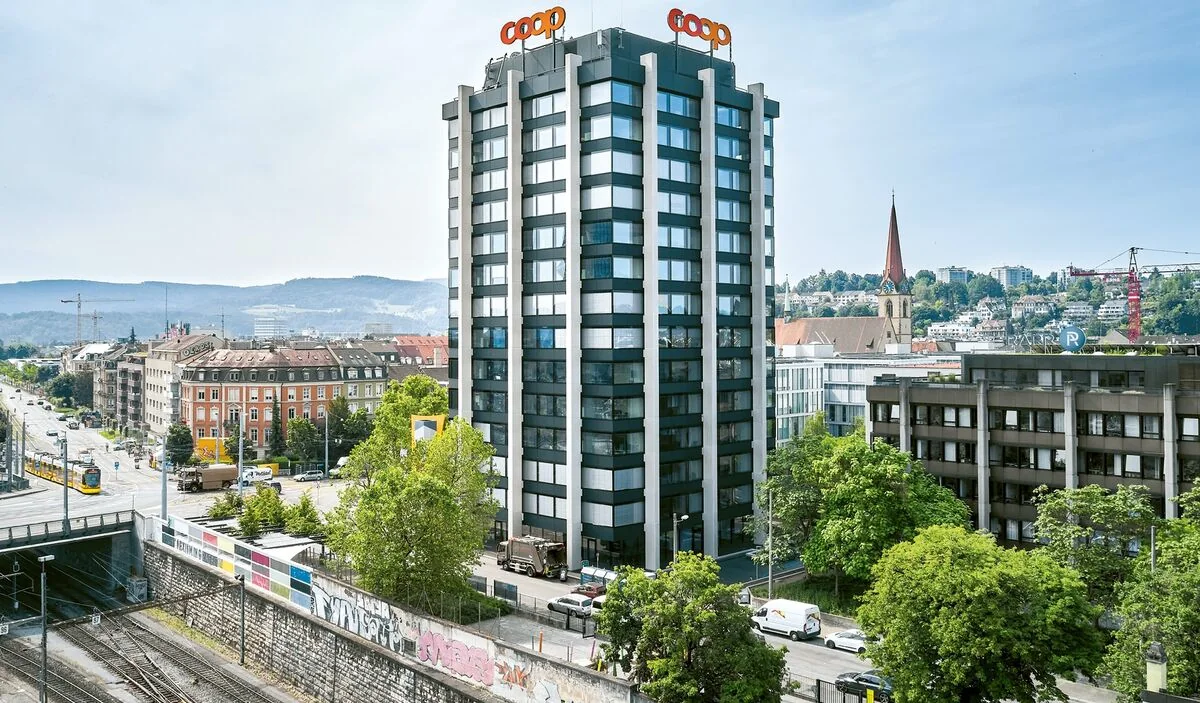 Building post-intervention: Coop Basel_Post_2_(C)Zeljko Gataric.jpg