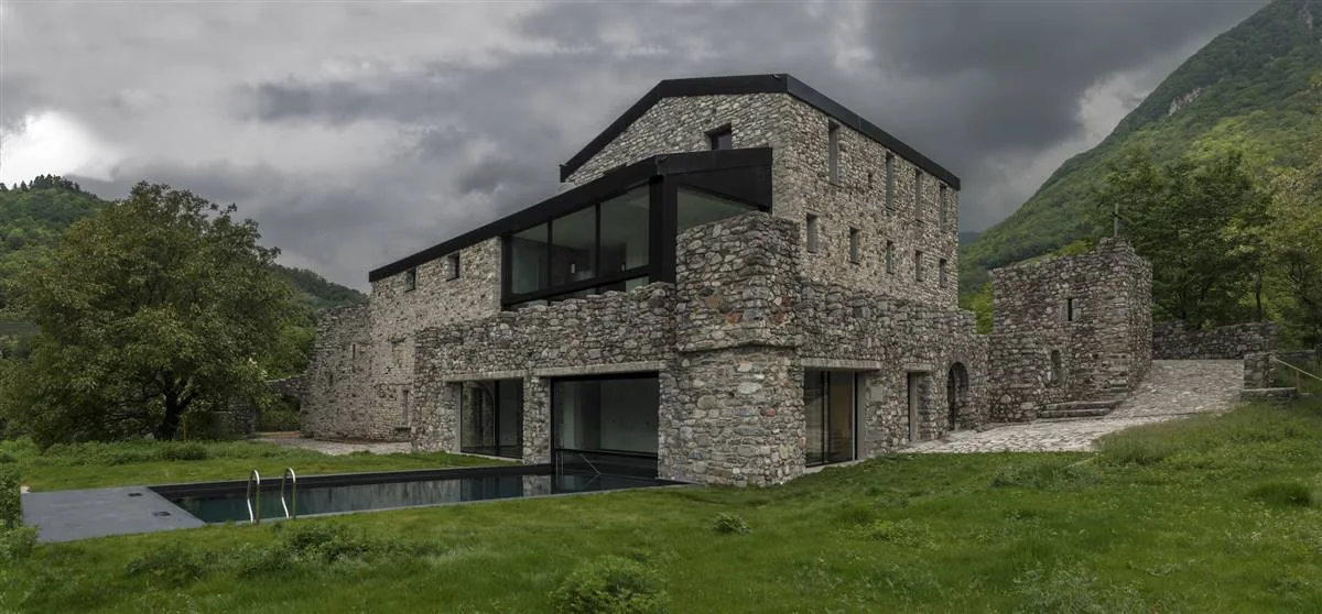 Building post-intervention: SUPSI_Doragno Castle_Photo _1_A _DSC0900_001.jpg