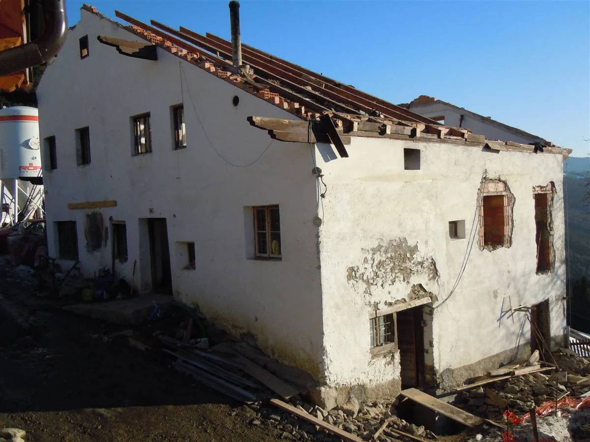 Building pre-intervention: 2 Hausbau (233).jpg