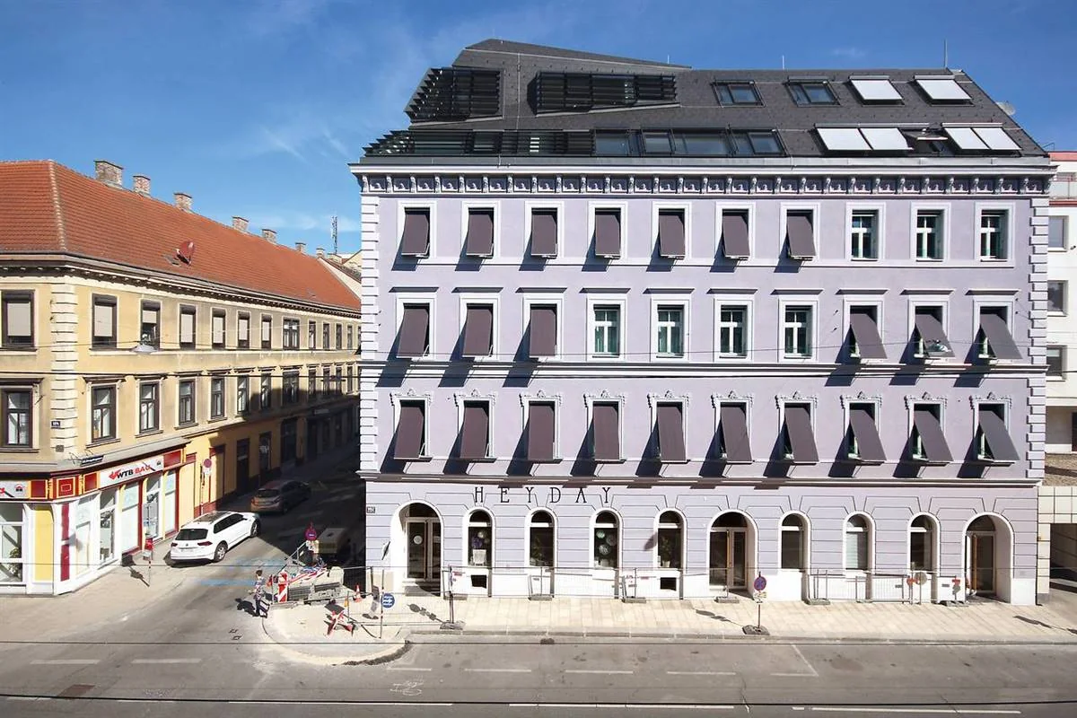 Building post-intervention: 1534_mahi182_trimmel_wall_architekten_1.jpg