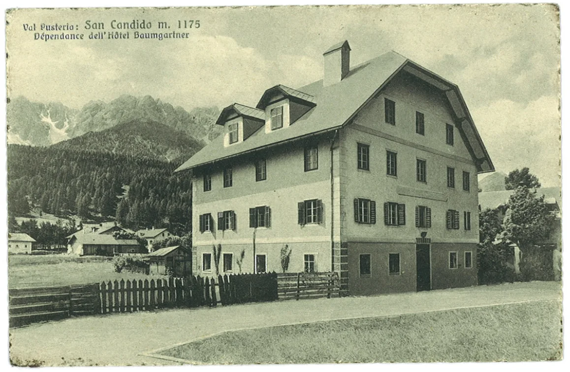 Building pre-intervention: 22_historic_image_2.png