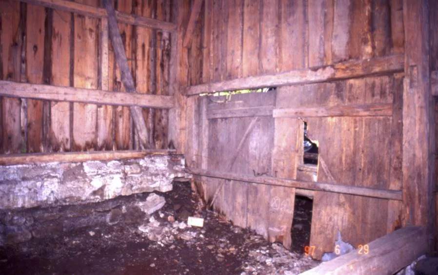 Building pre-intervention: Alt Tenne1.jpg